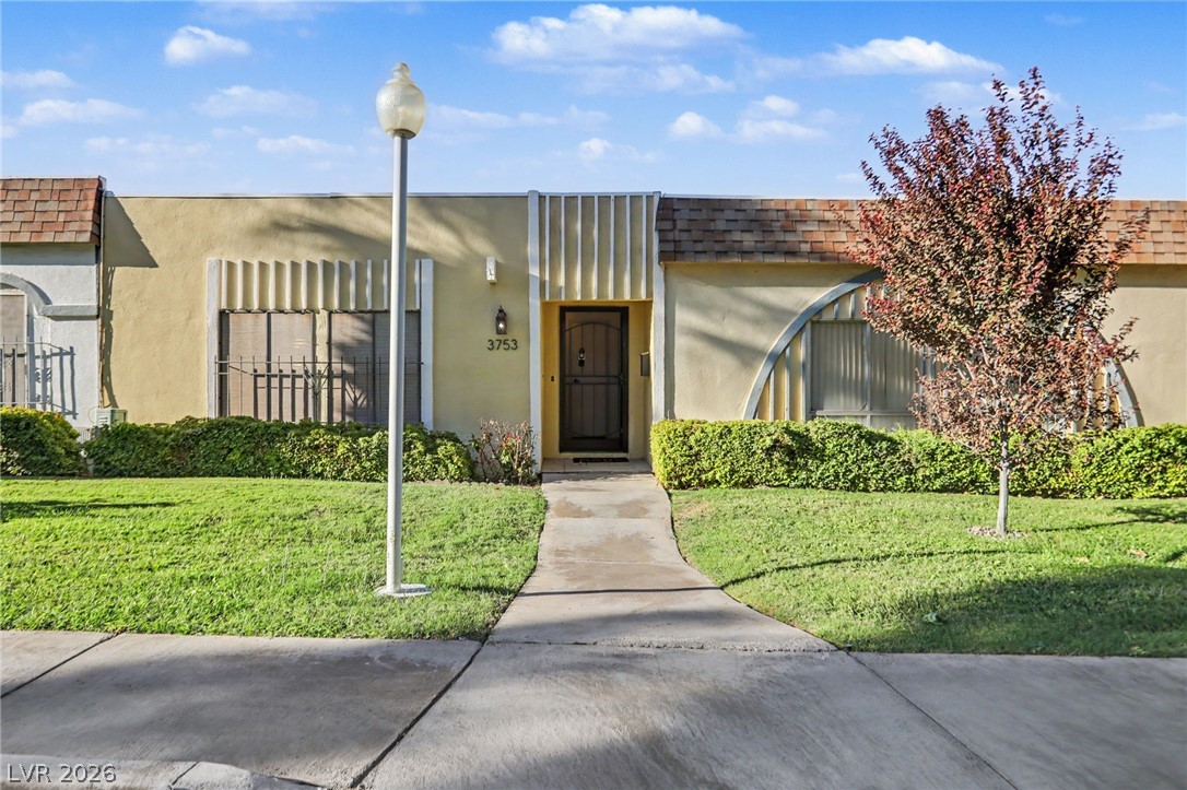 3753 Fairlawn Avenue Property Photo 4