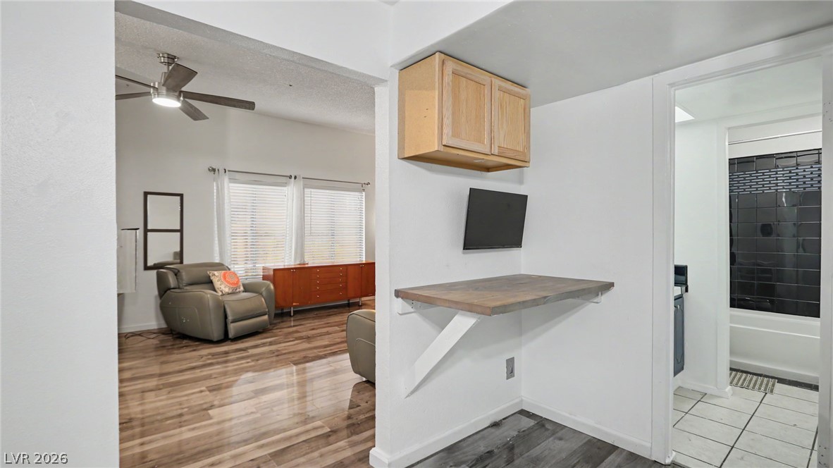 3753 Fairlawn Avenue Property Photo 11