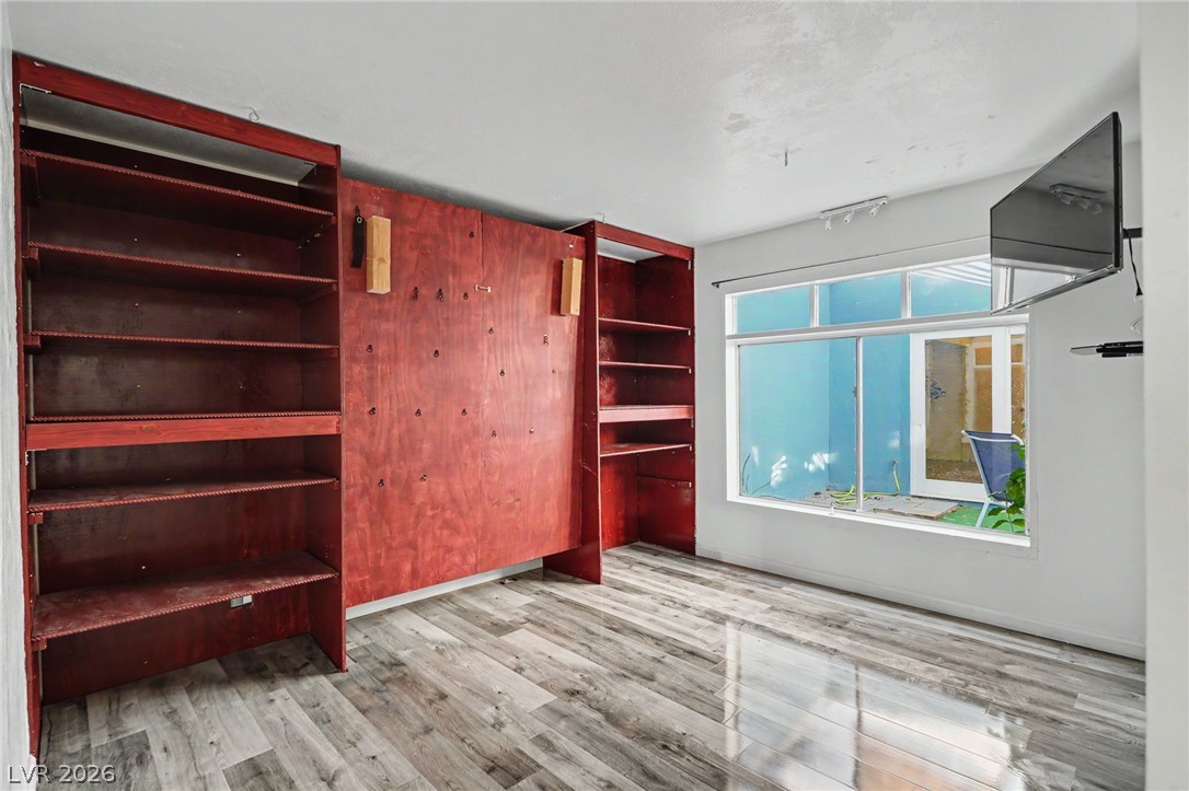 3753 Fairlawn Avenue Property Photo 13
