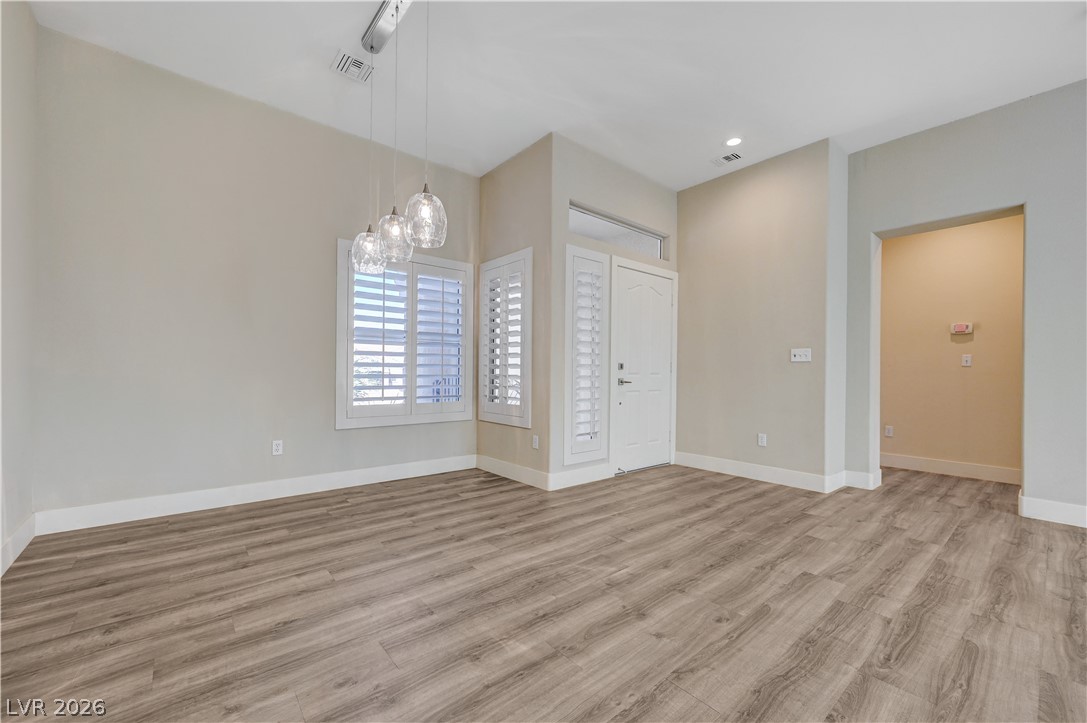 10317 Eagle Vale Avenue Property Photo 4