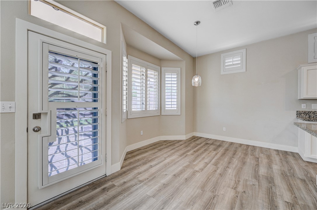 10317 Eagle Vale Avenue Property Photo 27