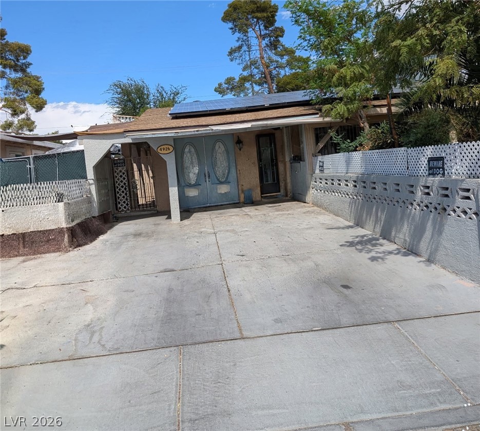 4926 Lana Drive Property Photo 2