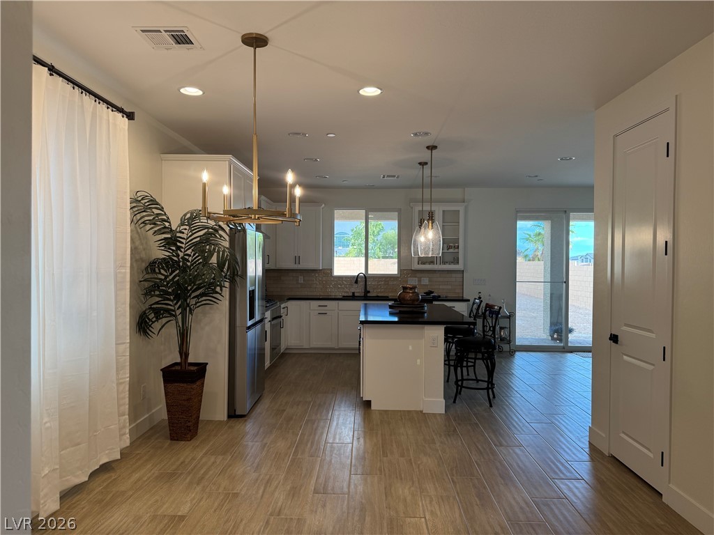 8662 Albanese Avenue Property Photo 8