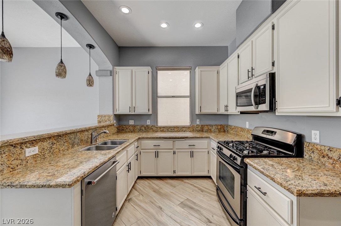 9852 Double Rock Drive Property Photo 15