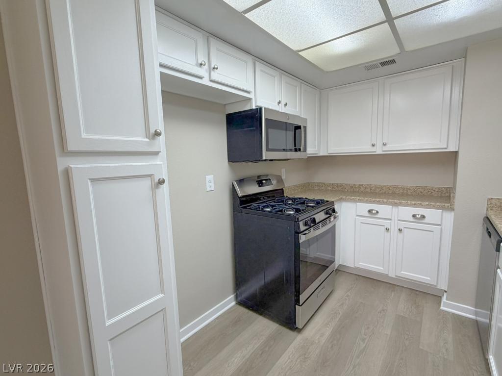 200 Brookside Lane C Property Photo 20
