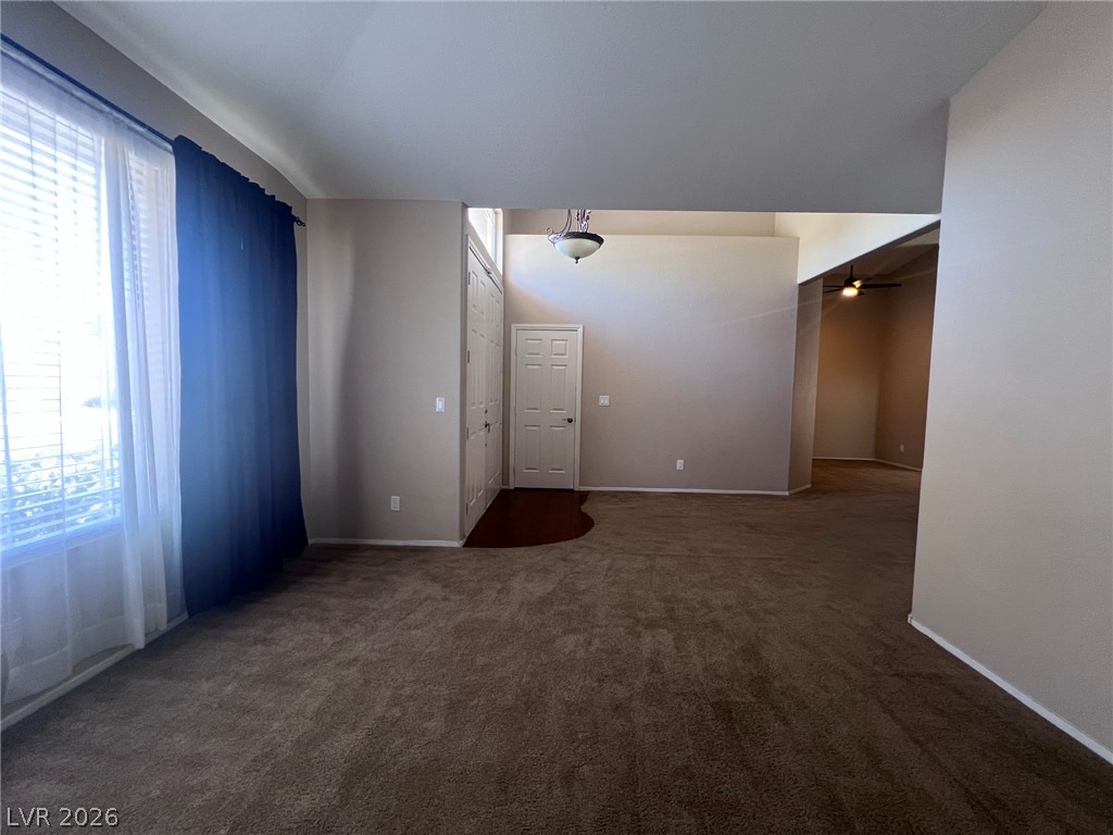 2489 Sedona Cedar Avenue Property Photo 9
