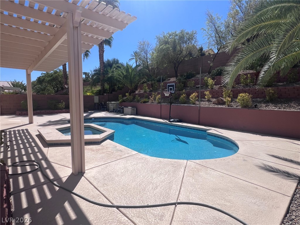 2489 Sedona Cedar Avenue Property Photo 48