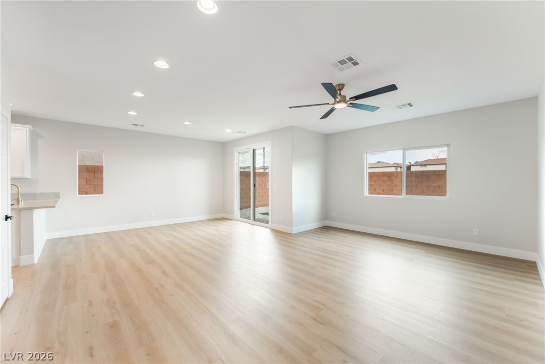 8252 Nebula Cloud Avenue Property Photo 6