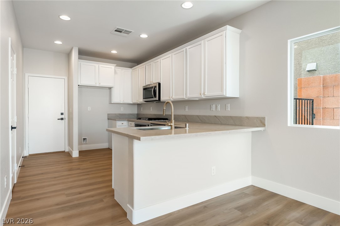 8252 Nebula Cloud Avenue Property Photo 10