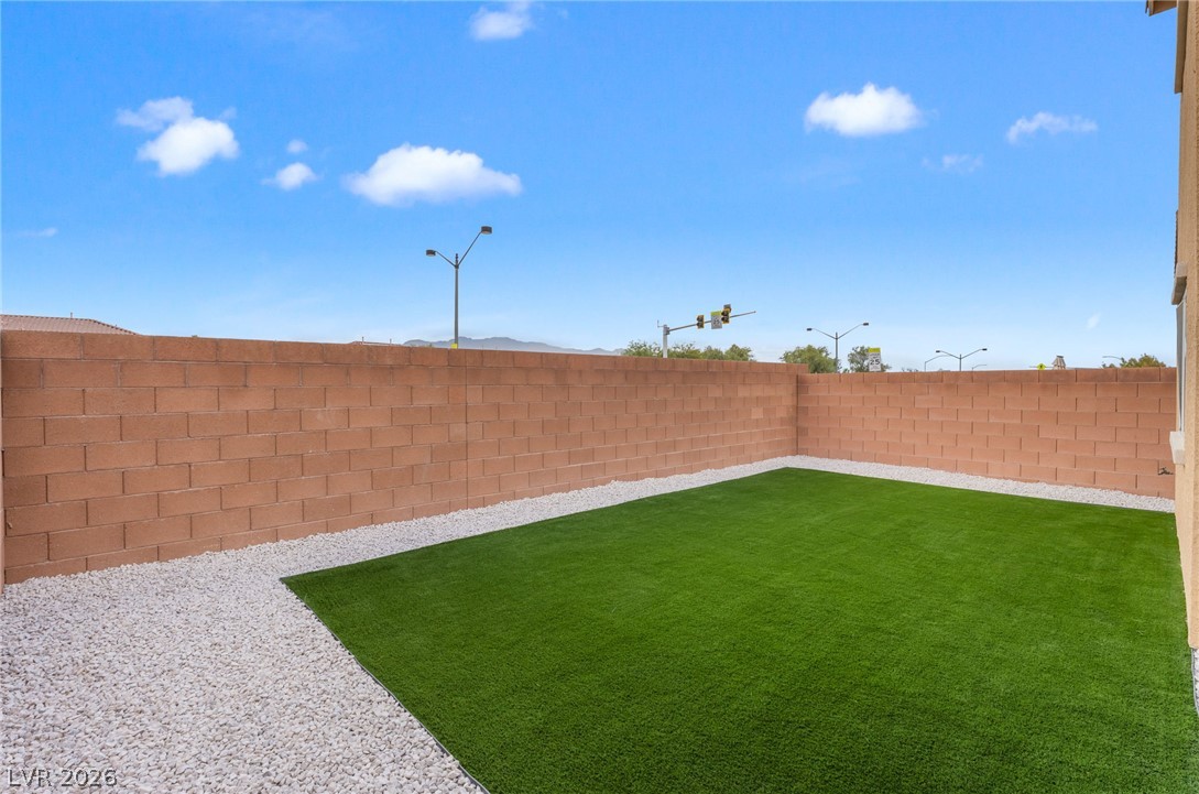 8252 Nebula Cloud Avenue Property Photo 28