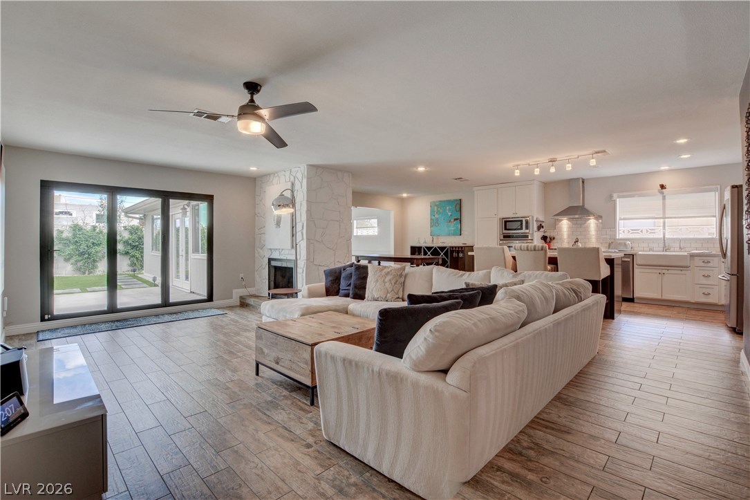 2822588 Property Photo 1