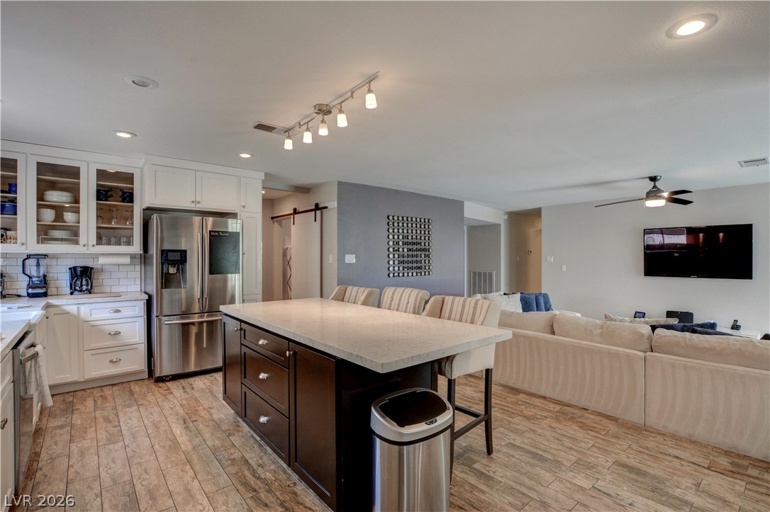 2822588 Property Photo 3