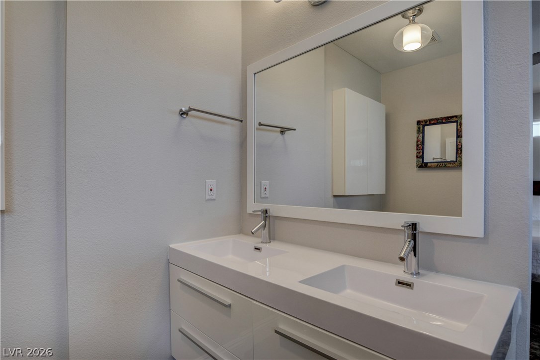 2822588 Property Photo 11
