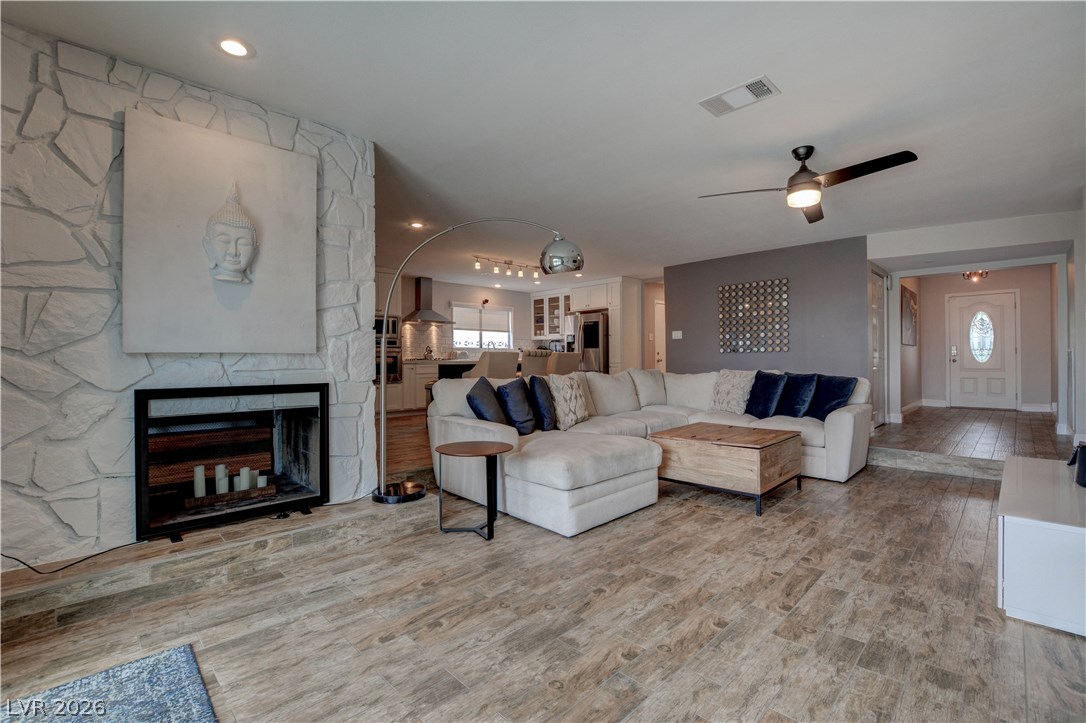 2822588 Property Photo 20