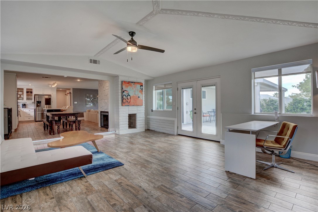 2822588 Property Photo 24