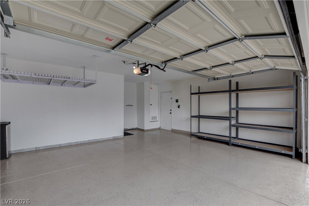 2822588 Property Photo 32