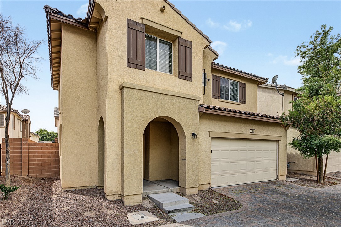 1239 Appaloosa Hills Avenue Property Photo 4