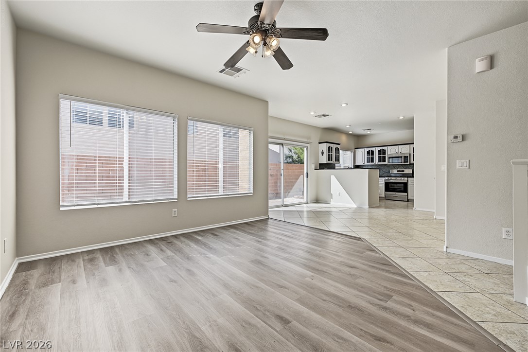 1239 Appaloosa Hills Avenue Property Photo 12
