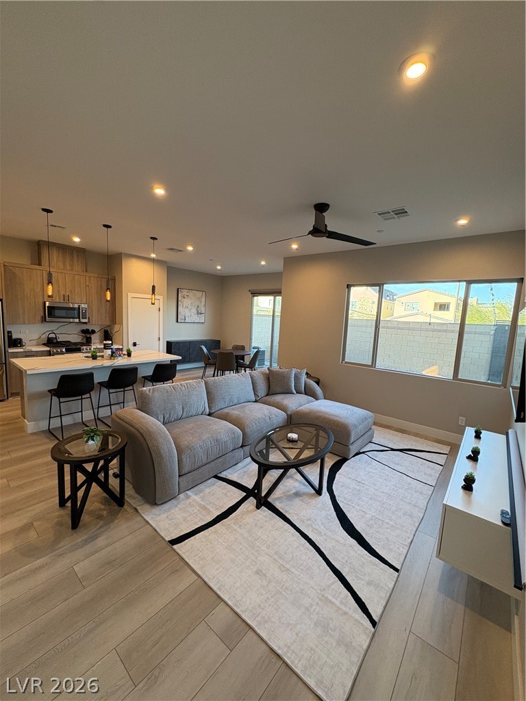 2822593 Property Photo 1