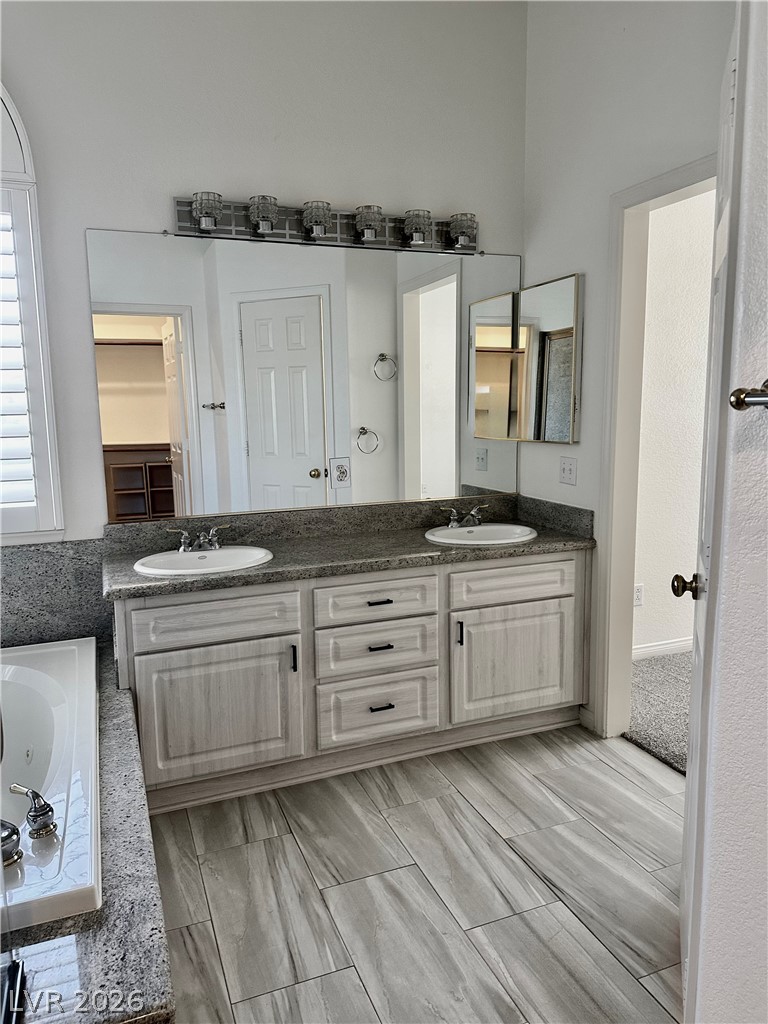 9201 Forest Manor Court Property Photo 19