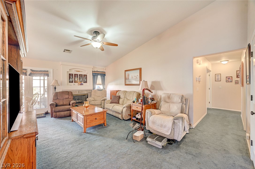 950 Denberry Way Property Photo 19