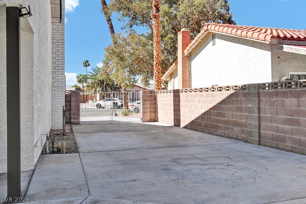 314 Encima Court Property Photo 29