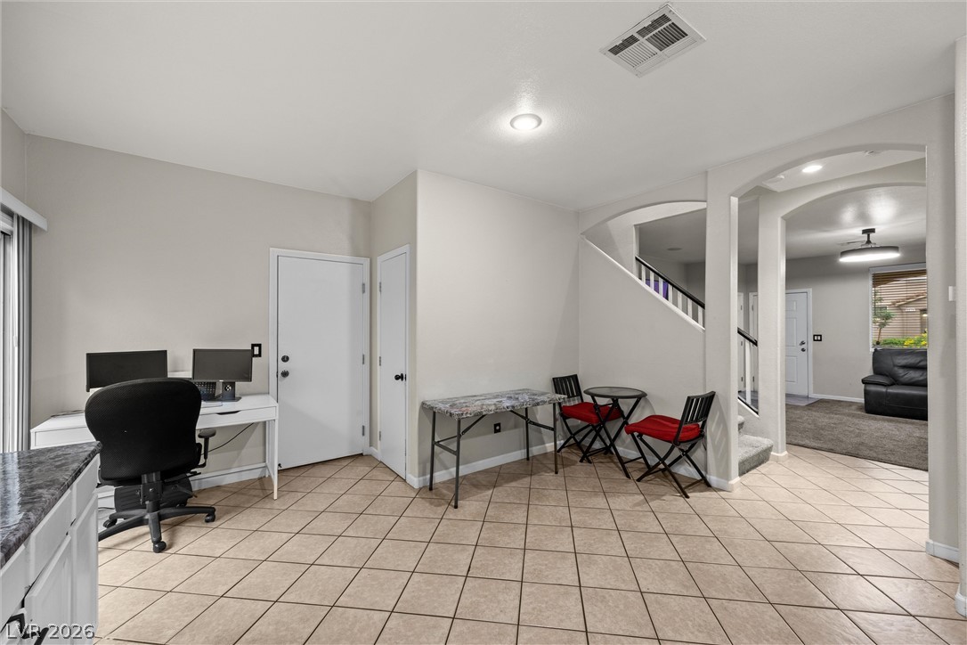6880 Silver Eagle Avenue Property Photo 6