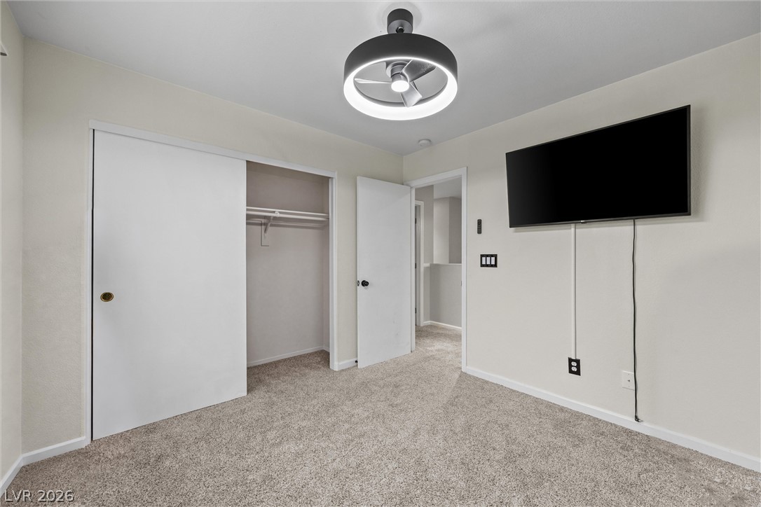 6880 Silver Eagle Avenue Property Photo 23