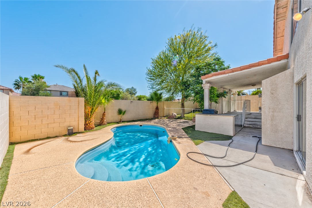 7321 Bush Garden Avenue Property Photo 18