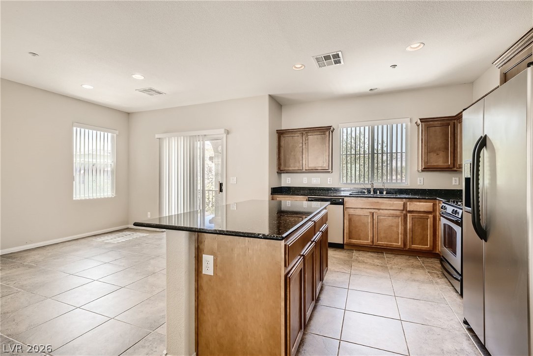 6676 Colorado Spruce Street Property Photo 8
