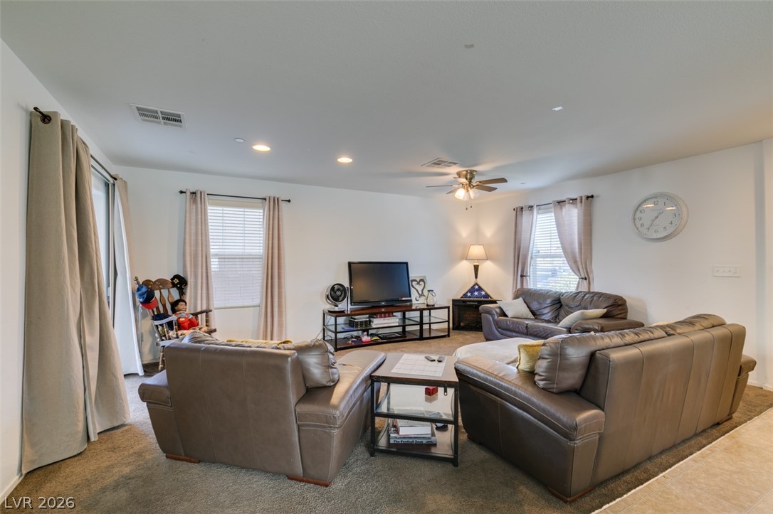 1029 Spotted Saddle Street Property Photo 10