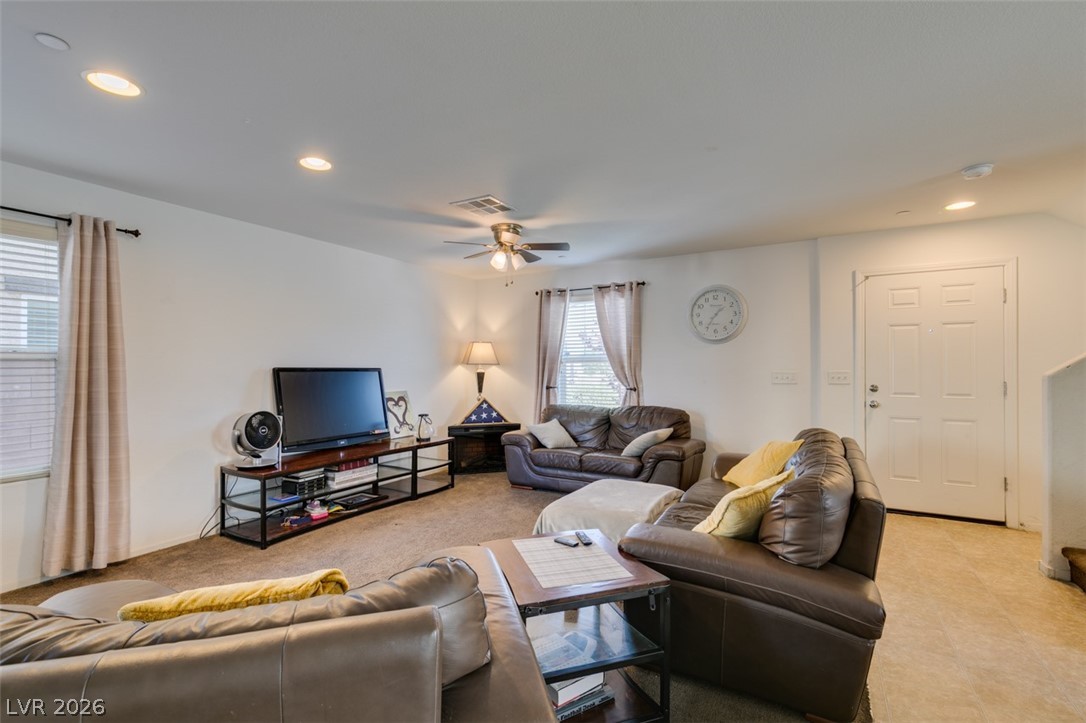 1029 Spotted Saddle Street Property Photo 11