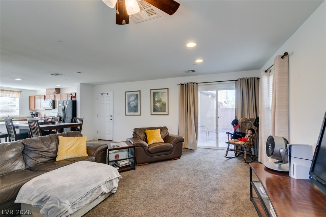 1029 Spotted Saddle Street Property Photo 17
