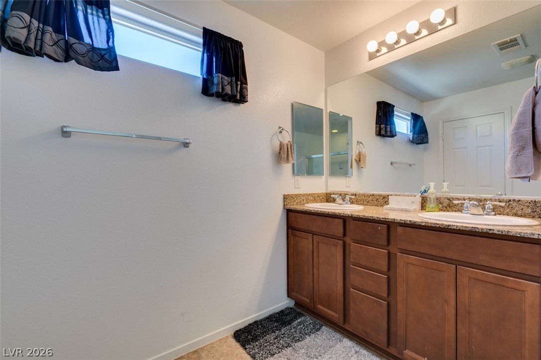 1029 Spotted Saddle Street Property Photo 35