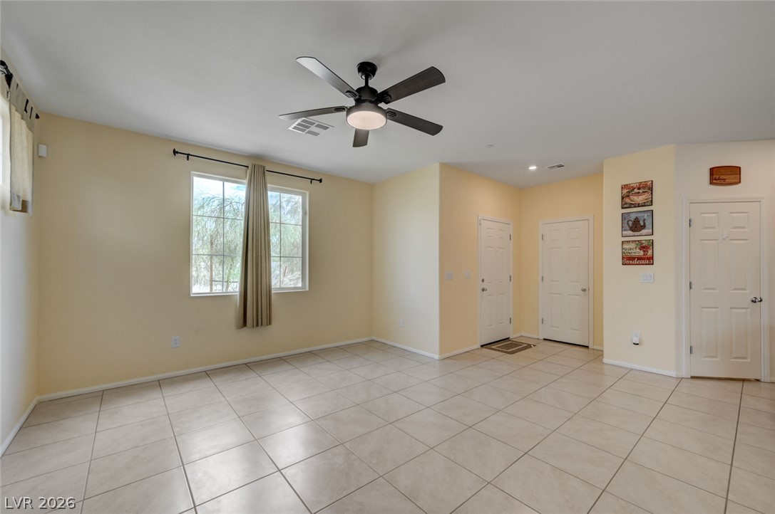 1372 Graphite Avenue Property Photo 17