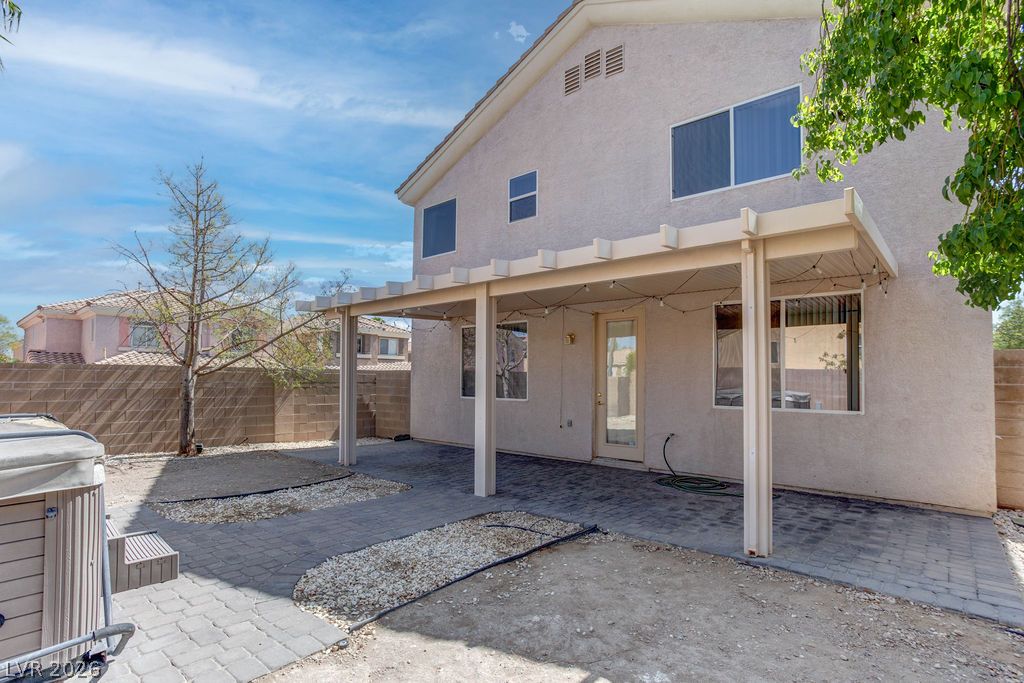 9304 Perennial Avenue Property Photo 16