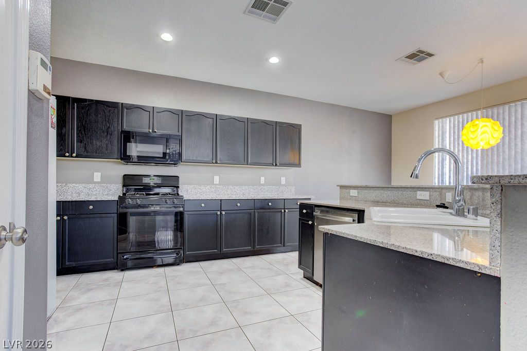 9304 Perennial Avenue Property Photo 23