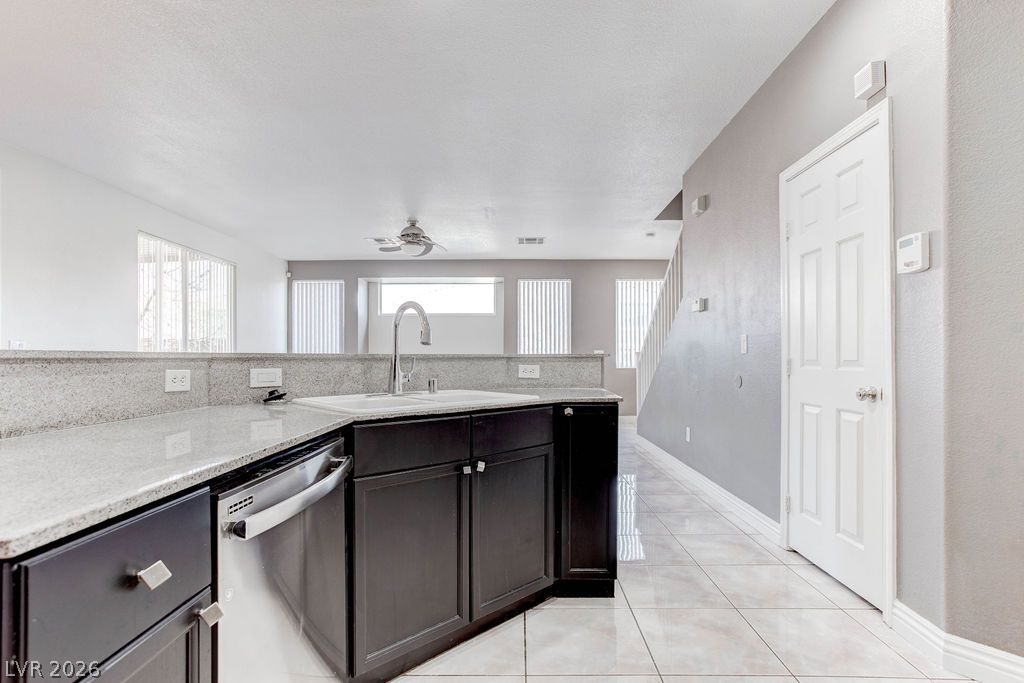 9304 Perennial Avenue Property Photo 26