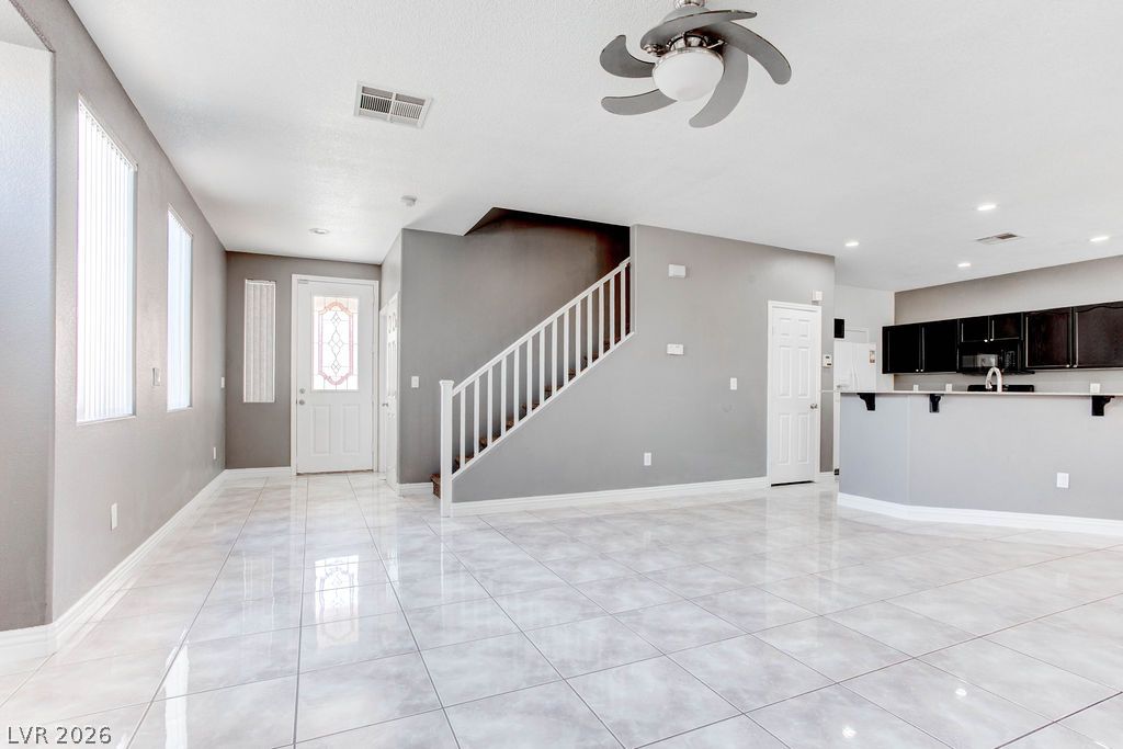 9304 Perennial Avenue Property Photo 27