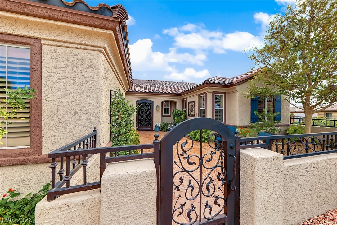 1646 Sebring Hills Drive Property Photo 4