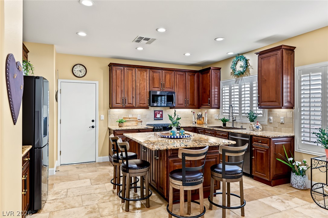 1646 Sebring Hills Drive Property Photo 14