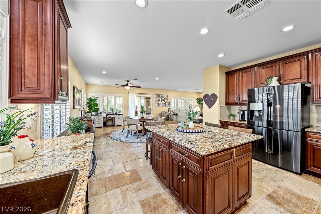 1646 Sebring Hills Drive Property Photo 16