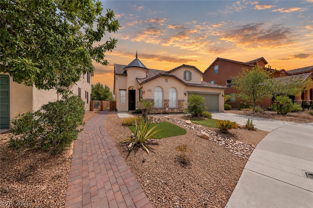 792 Valley Rise Drive