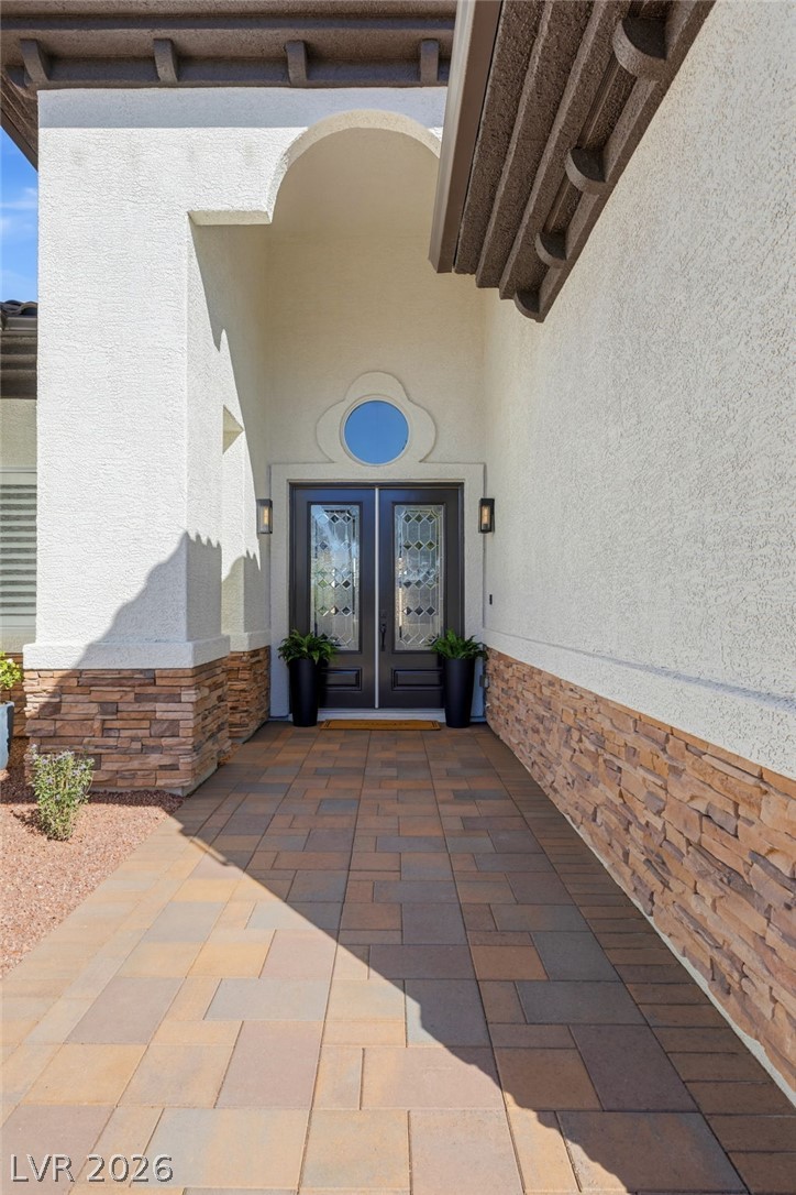 210 Torrey Morgan Way Property Photo 3