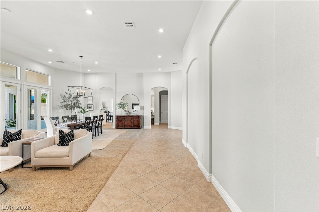 210 Torrey Morgan Way Property Photo 10