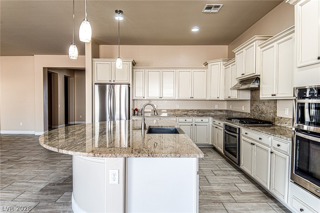 4896 Nightwood Court Property Photo 4