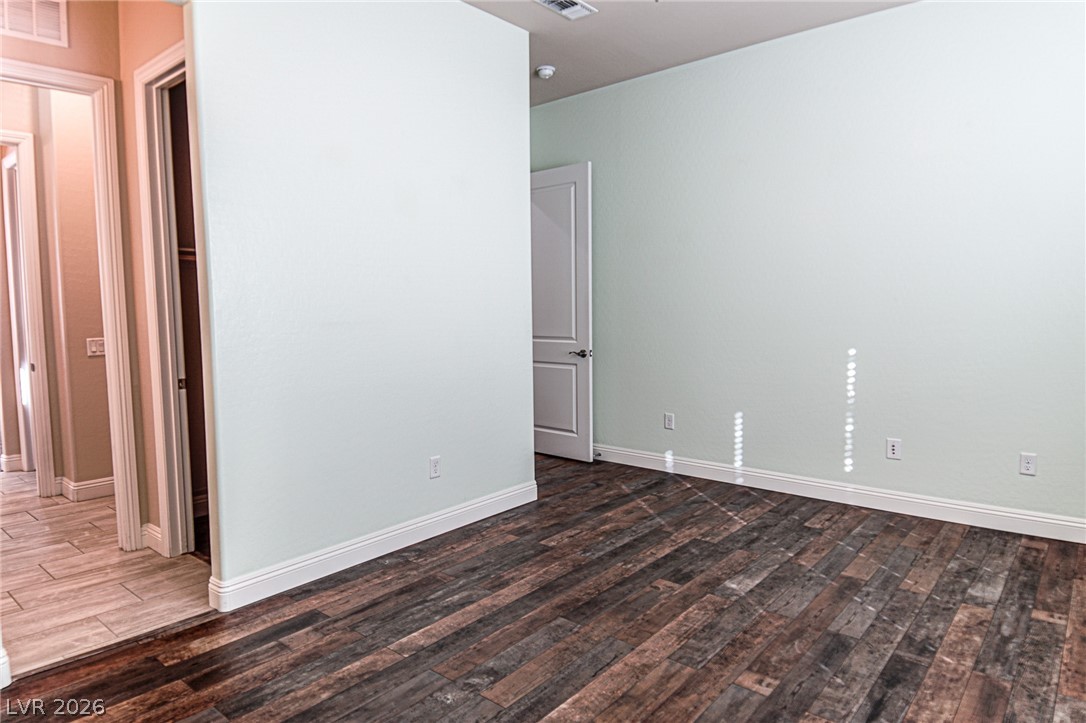4896 Nightwood Court Property Photo 18