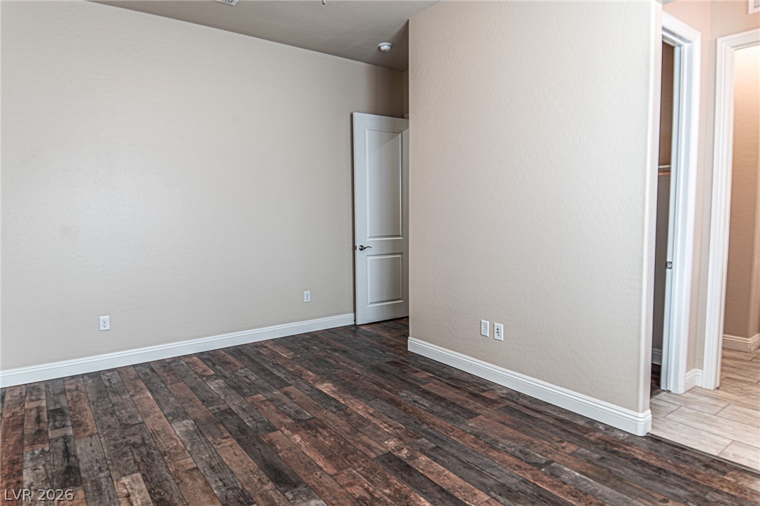 4896 Nightwood Court Property Photo 25