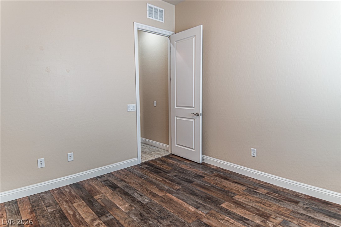 4896 Nightwood Court Property Photo 29