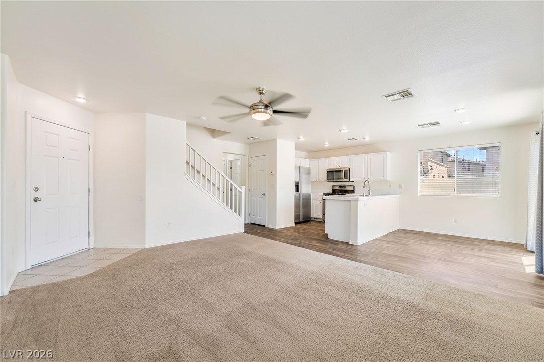 760 Sunrise Crossing Street Property Photo 7